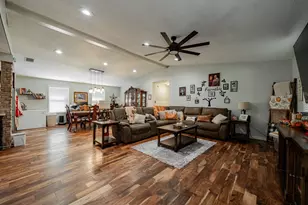 329 Vz County Rd 3810, Wills Point, TX 75169 - Photo 6