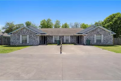 860 N Lacy Drive #1-2, Lacy Lakeview, TX 76705 - Photo 2