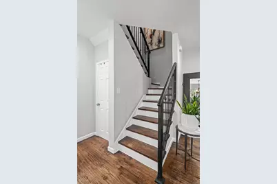 11381 Chaucer Drive, Frisco, TX 75035 - Photo 8