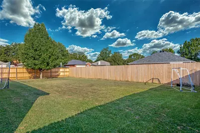 2811 Monthaven Drive, Arlington, TX 76001 - Photo 22