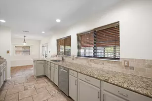 2201 Driskell Ln, Corinth, TX 76210 - Photo 10