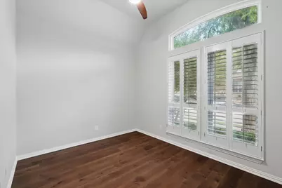 3215 Ricci Lane, Irving, TX 75062 - Photo 24