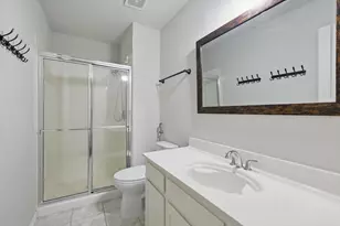 3215 Ricci Ln, Irving, TX 75062 - Photo 28