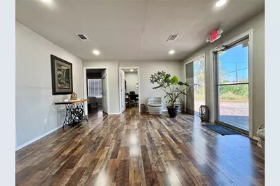 731 S Mirick Avenue, Denison, TX 75020 - Photo 6