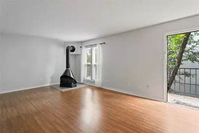 4020 Holland Avenue #202, Dallas, TX 75219 - Photo 2