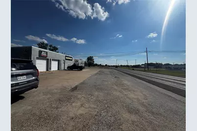 208 S Central Street, Ferris, TX 75125 - Photo 1