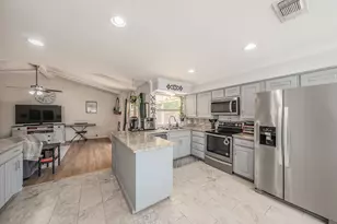 4108 Longleaf Ln, Fort Worth, TX 76137 - Photo 10