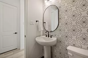 6201 Queen's Path, North Richland Hills, TX 76180 - Photo 22