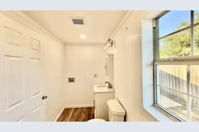 1123 3rd Street, Graham, TX 76450 - Photo 22