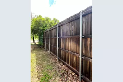 6616 Gretchen Lane, Dallas, TX 75252 - Photo 32