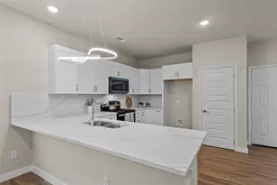 1011 Maloma Ct, Tool, TX 75143 - Photo 10