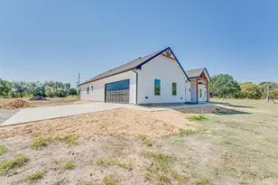 3072 NE County Road 1030, Chatfield, TX 75105 - Photo 4
