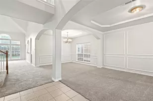 204 Autumn Wood Dr, Mansfield, TX 76063 - Photo 4