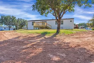 4504 E Kenwood Ct, Granbury, TX 76049 - Photo 6