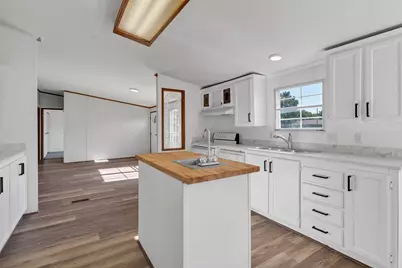 4504 E Kenwood Court, Granbury, TX 76049 - Photo 10