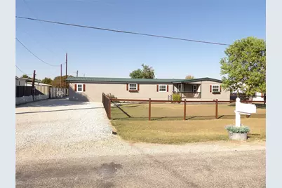814 Preston Road, Red Oak, TX 75154 - Photo 1