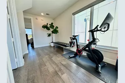 4021 Ivanhoe Lane, Dallas, TX 75212 - Photo 30