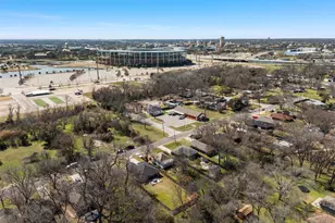 1206 Spring St, Waco, TX 76704 - Photo 30