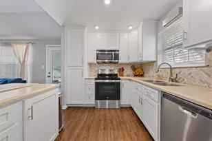 1206 Spring St, Waco, TX 76704 - Photo 12
