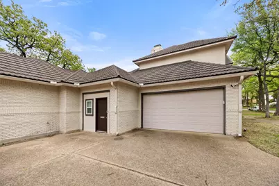 2307 Newforest Court, Arlington, TX 76017 - Photo 32