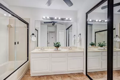 1417 Autumn Chase Square, Bedford, TX 76022 - Photo 10