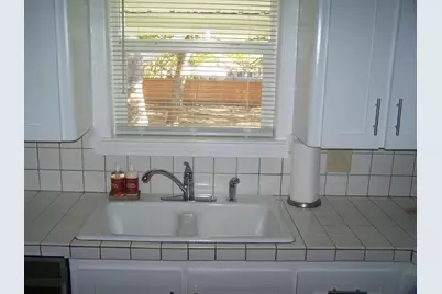 1215 S Vaden Street, Sherman, TX 75090 - Photo 4