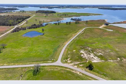 305 Sailview Court, Honey Grove, TX 75446 - Photo 16