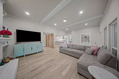 900 E Spring Valley Road, Richardson, TX 75081 - Photo 8