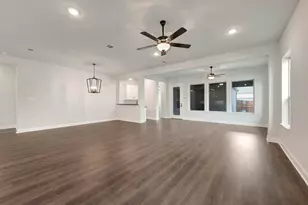 2075 Pine Grove Lane, Arlington, TX 76005 - Photo 22