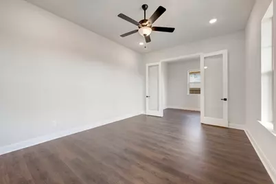 2075 Pine Grove Lane, Arlington, TX 76005 - Photo 6