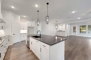 2075 Pine Grove Lane, Arlington, TX 76005 - Photo 12