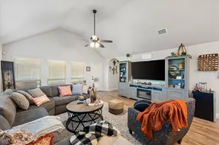 4021 Grove Valley Rd, Midlothian, TX 76065 - Photo 12