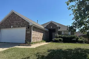 2300 Castle Creek Dr, Little Elm, TX 75068 - Photo 1