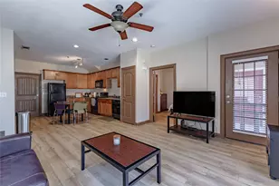 2410 S 2nd St, Waco, TX 76706 - Photo 10