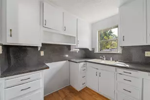 102 San Saba Ave, Benbrook, TX 76126 - Photo 6