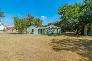 102 San Saba Ave, Benbrook, TX 76126 - Photo 18