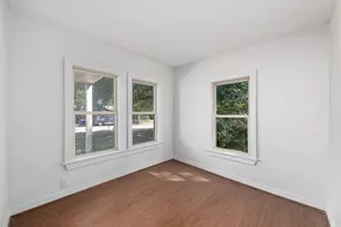 102 San Saba Ave, Benbrook, TX 76126 - Photo 12