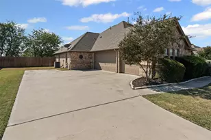 117 Aledo Glen Ct, Aledo, TX 76008 - Photo 2