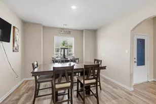 1837 Chesapeake Dr, Crowley, TX 76036 - Photo 6