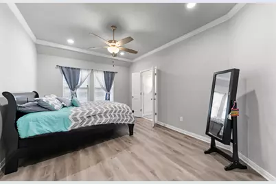 429 Travis Drive, McGregor, TX 76657 - Photo 8