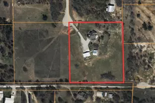 229 Oak Tree Ct, Poolville, TX 76487 - Photo 40