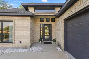 2915 Ames Rd, Lancaster, TX 75134 - Photo 4