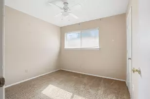 2219 Lavon Creek Ln, Arlington, TX 76006 - Photo 10