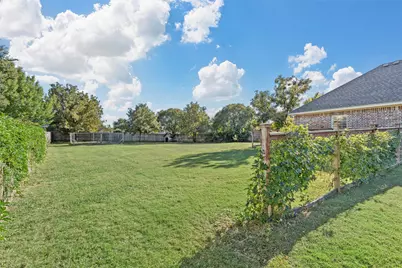 8 Republic Drive, Waco, TX 76708 - Photo 36