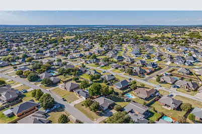 2924 Meandering Way, Granbury, TX 76049 - Photo 36