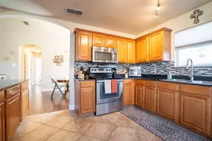 2924 Meandering Way, Granbury, TX 76049 - Photo 10