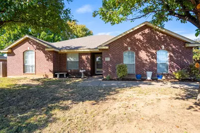 2924 Meandering Way, Granbury, TX 76049 - Photo 1