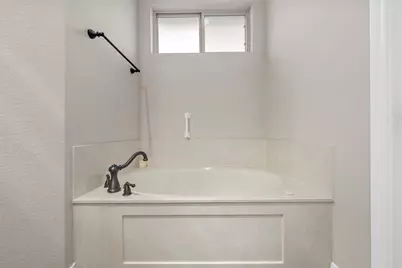 105 Hollygrove Drive, Hewitt, TX 76643 - Photo 12