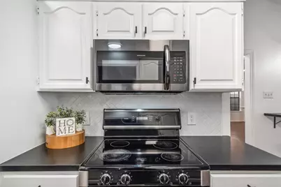 215 Shady Oak Road, Keene, TX 76059 - Photo 10