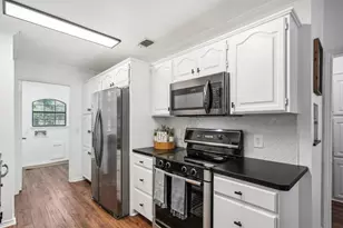 215 Shady Oak Rd, Keene, TX 76059 - Photo 8